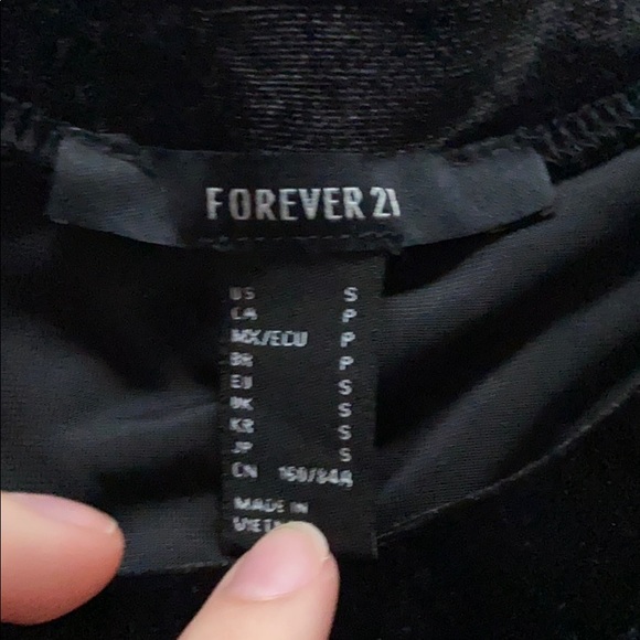 Velvet top - Picture 2 of 2